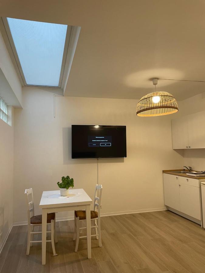 Suite Anita Deluxe Неаполь Экстерьер фото